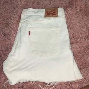 white LEVI 501 shorts